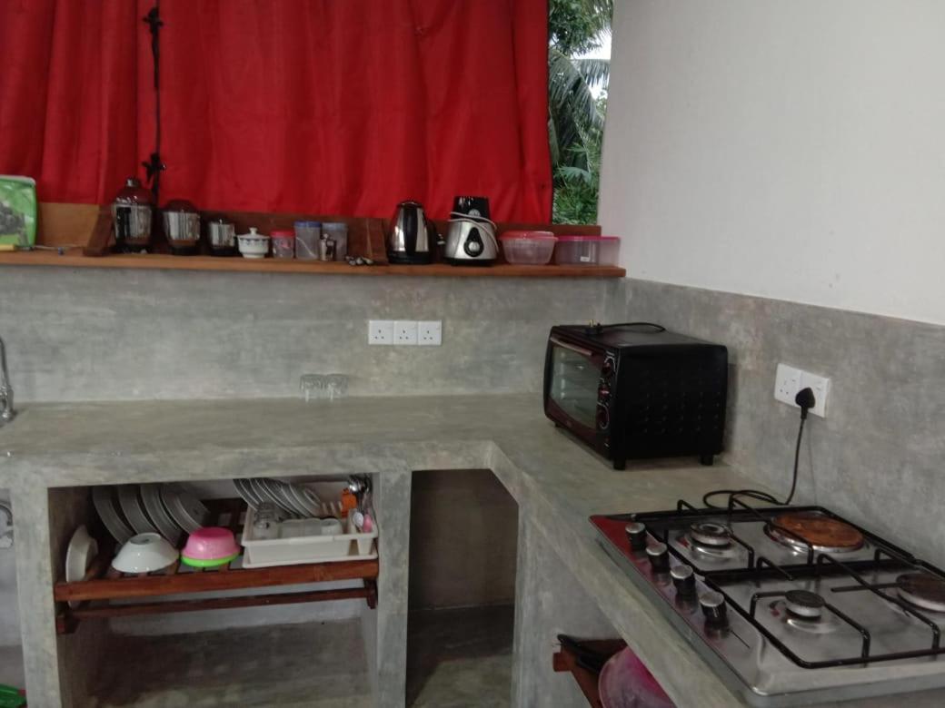 Sunny Mound Unawatuna Close By Sri Yoga Shala Δωμάτιο φωτογραφία